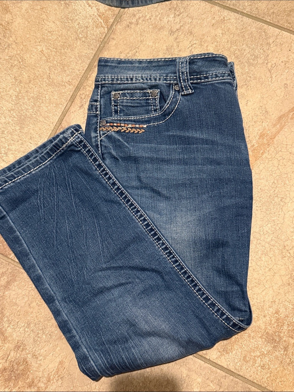 Shyanne Women's Medium Blue Straight-Leg Jeans